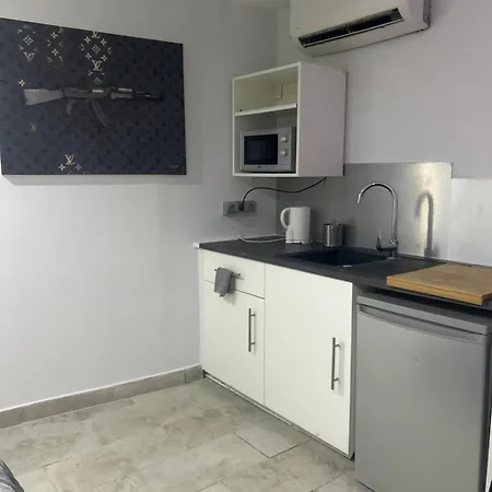 Apartman Le De Lucie *
